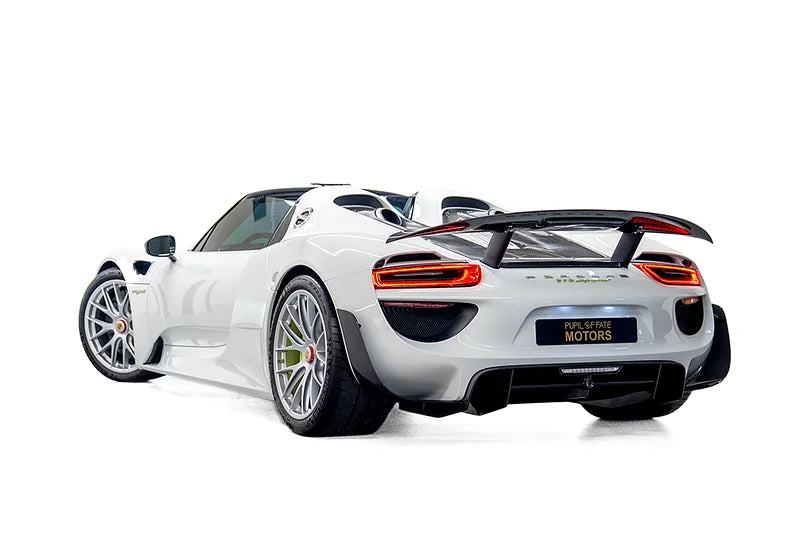 2015 Porsche 918 Spyder | 887 HP Hybrid | AWD | 2.6s 0-100 km/h