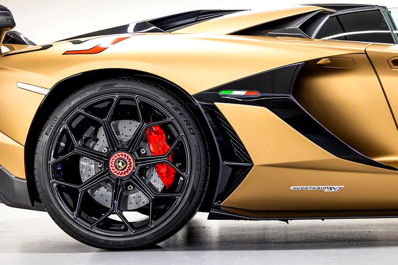 2021 Lamborghini Aventador SVJ Roadster | European Spec | 759 HP | 6,786 KM