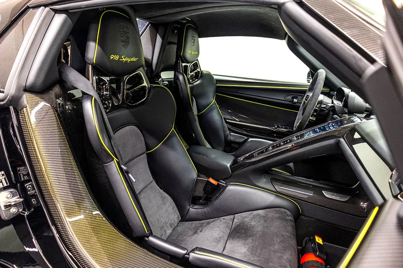 2015 Porsche 918 Spyder | European Spec | 887 HP Hybrid | 5,034 KM