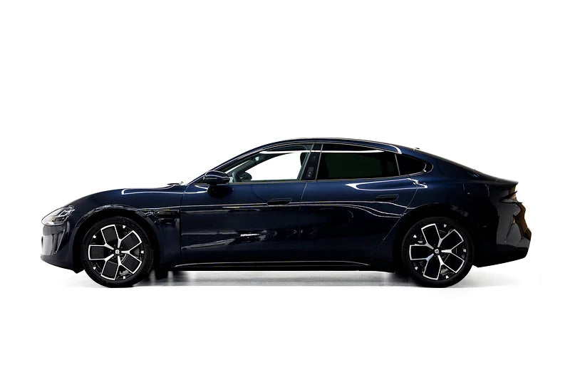 2024 Xiaomi SU7 | AWD Electric Sedan | 2.78s 0-100km/h | Tech Luxury