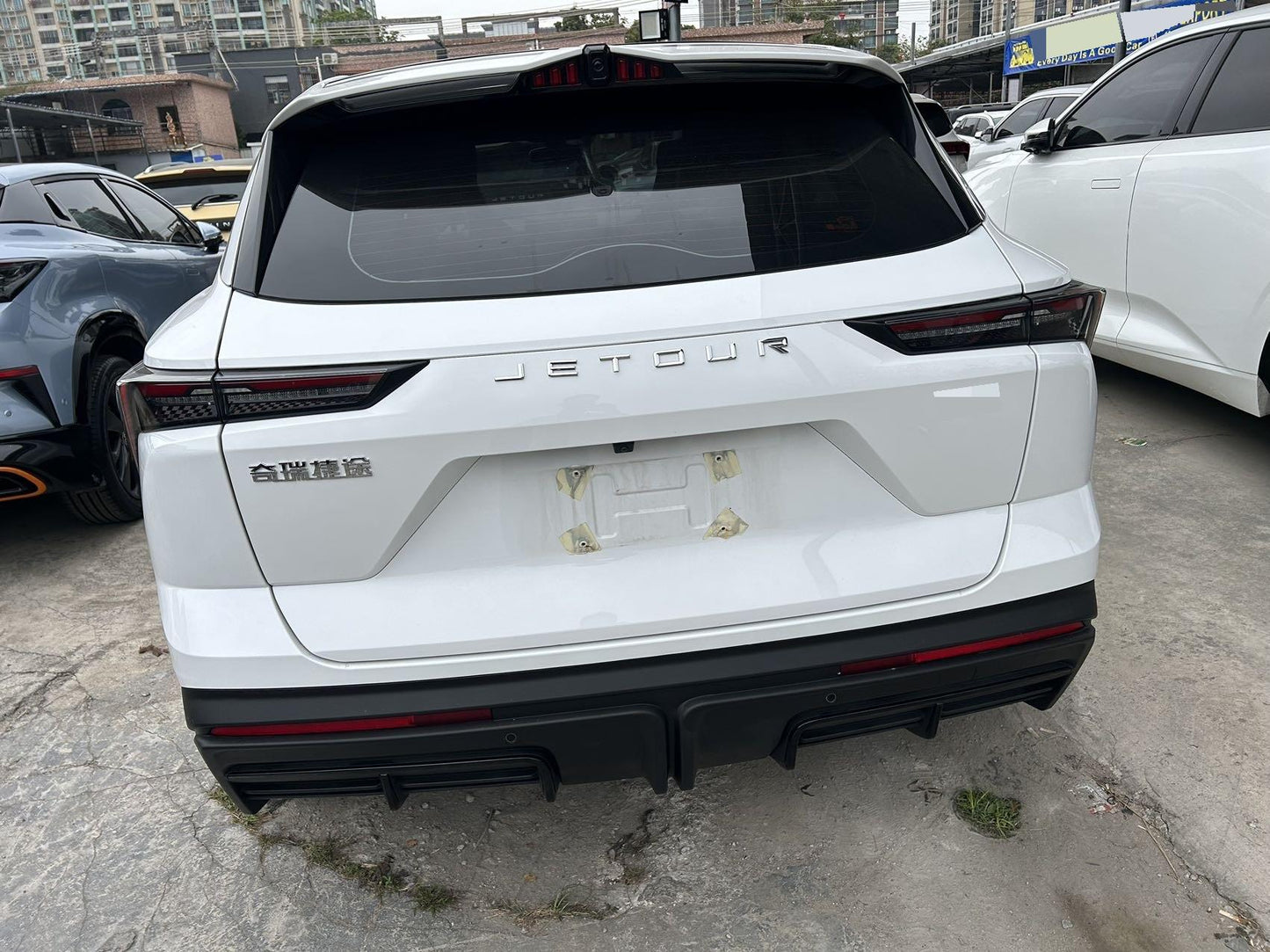 大圣 Jetour 2022 1.6T PRO Auto
