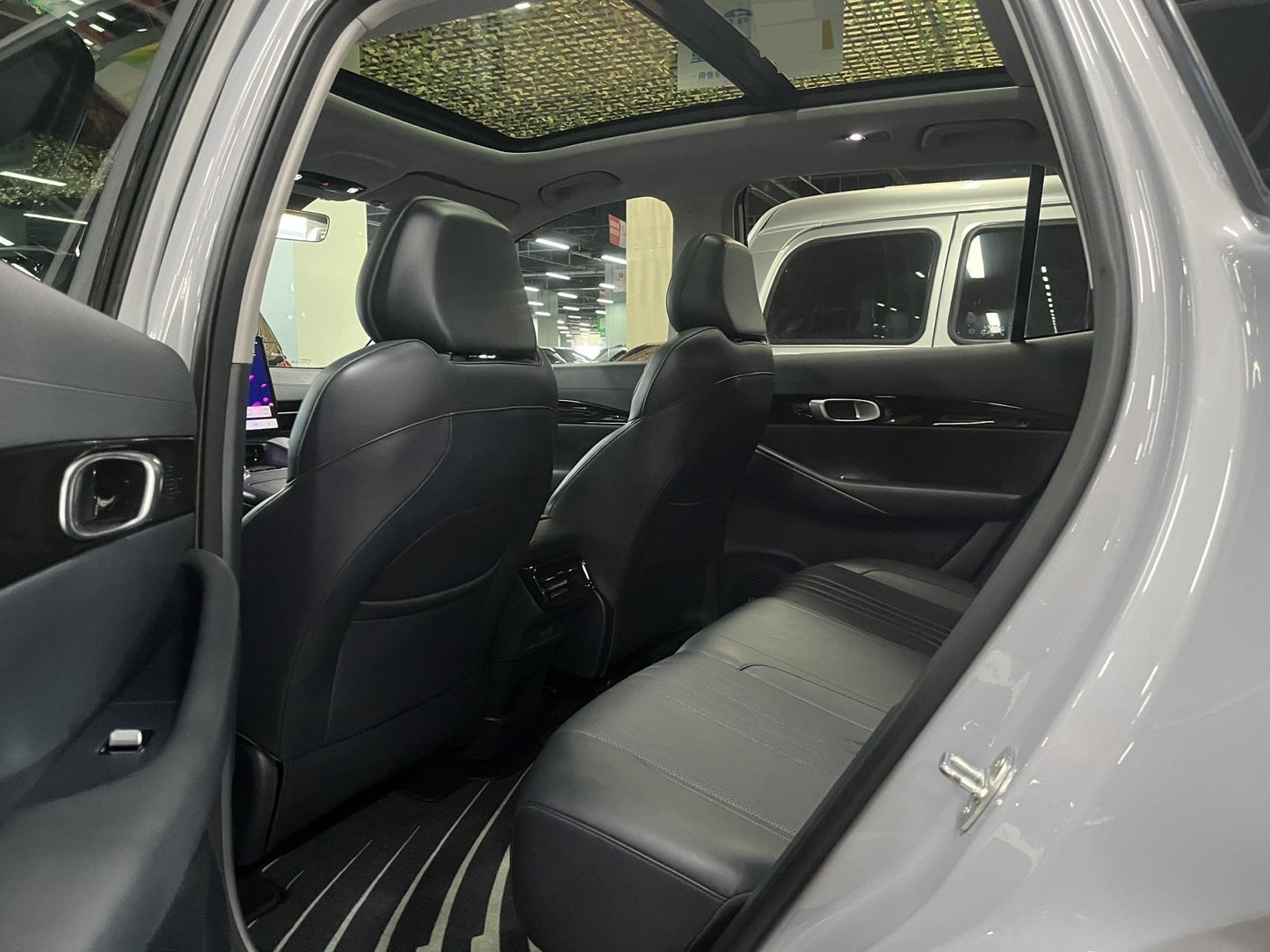 Geely银河 Geely Galaxy 2024 E5 440Km Explorer Edition Auto