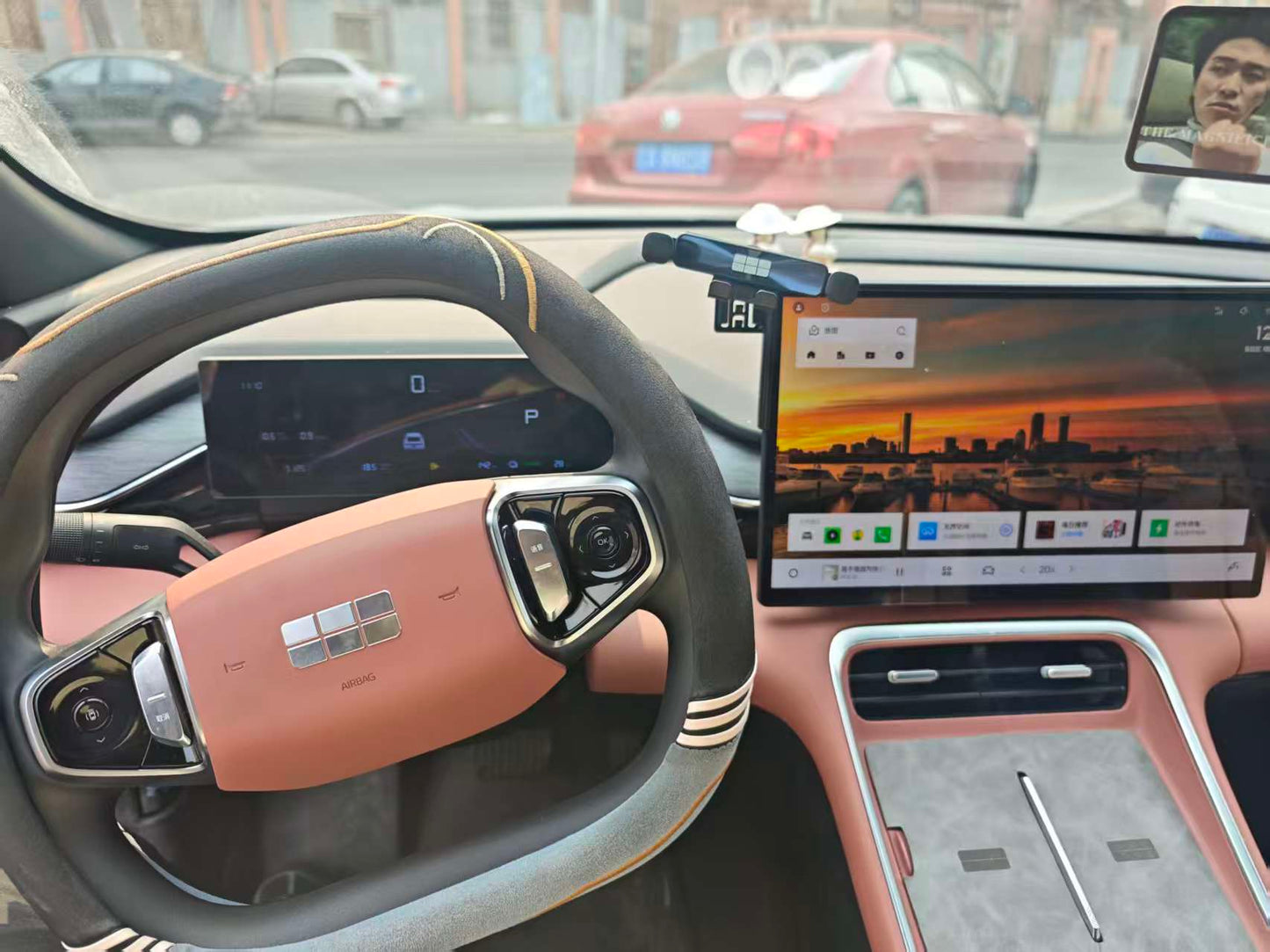 Geely Galaxy 2025 L6 EM-i 1.5 60km Edition Auto