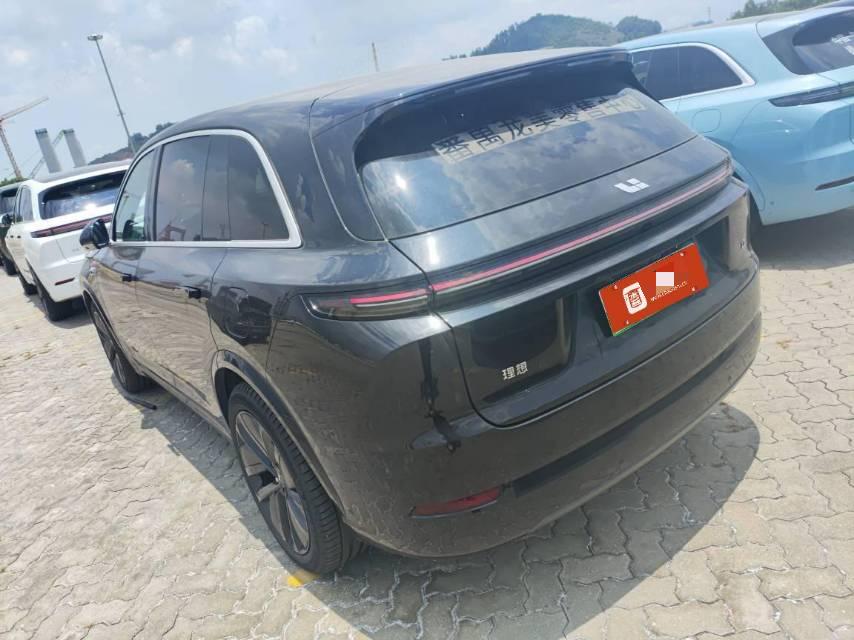 理想 2024 L7 Ultra Auto