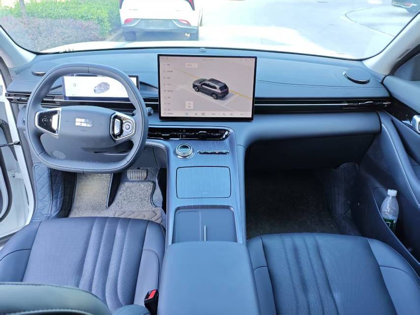 Geely银河 Geely Galaxy 2024 E5 530km Voyage Edition Auto