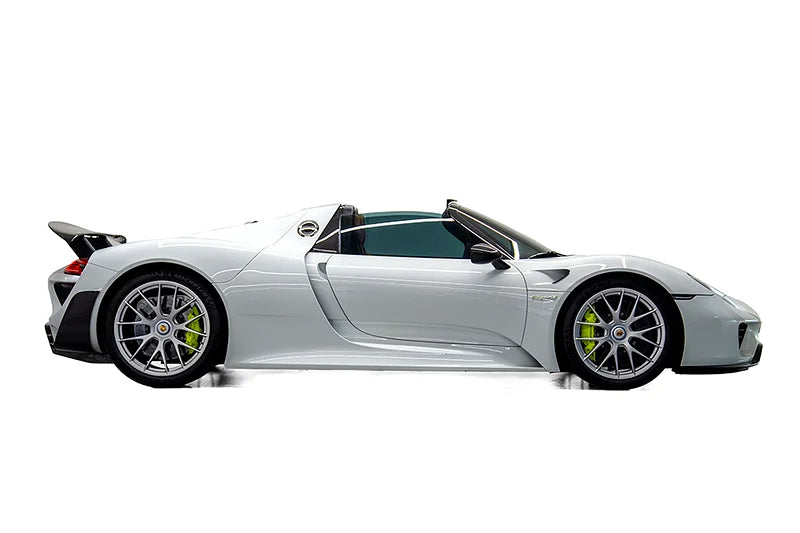 Porsche 918 Spyder: Unleash Hybrid Excellence