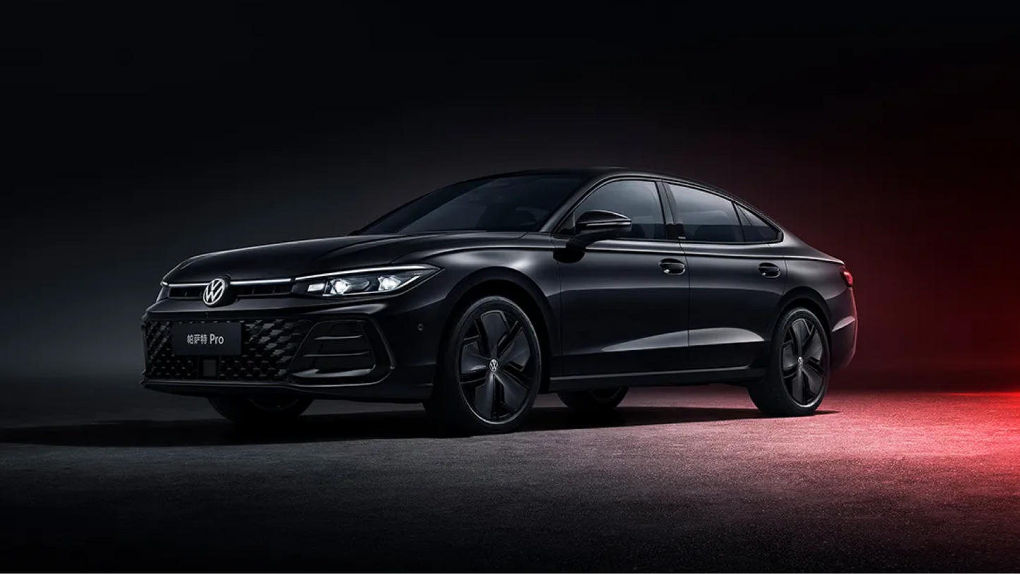فولكس فاجن باسات برو 300TSI إصدار دراغون 2026 - سيدان 1.5T بنظام الدفع الأمامي