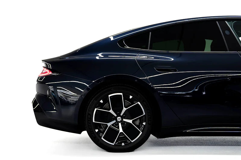 2024 Xiaomi SU7 | AWD Electric Sedan | 2.78s 0-100km/h | Tech Luxury
