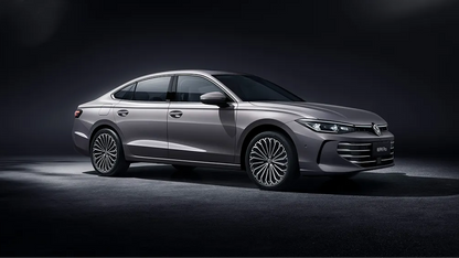 فولكس فاجن باسات برو 300TSI إصدار دراغون 2026 - سيدان 1.5T بنظام الدفع الأمامي