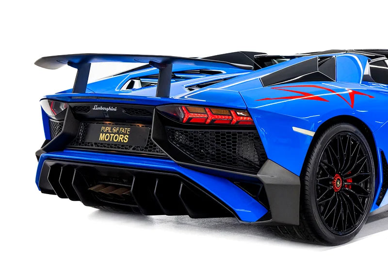2016 Lamborghini Aventador SV | GCC Specification | 6.5L V12 | 760 HP