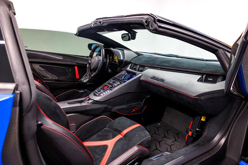 2016 Lamborghini Aventador SV | GCC Specification | 6.5L V12 | 760 HP