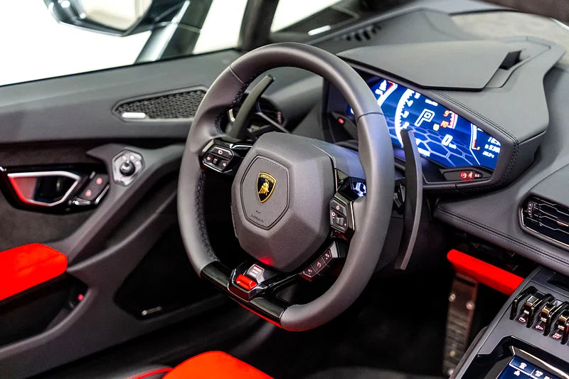 2024 Lamborghini Huracán EVO Spyder RWD | Brand New | 5.2L V10 | 640 HP