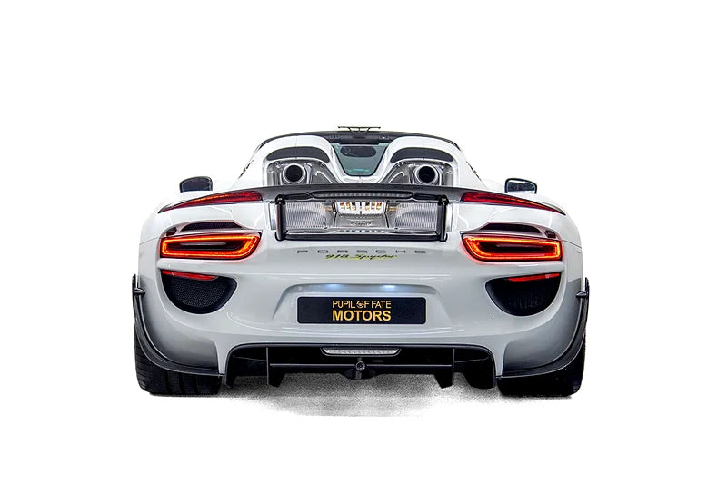 2015 Porsche 918 Spyder | 887 HP Hybrid | AWD | 2.6s 0-100 km/h