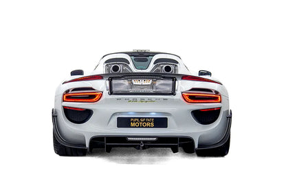 2015 Porsche 918 Spyder | 887 HP Hybrid | AWD | 2.6s 0-100 km/h