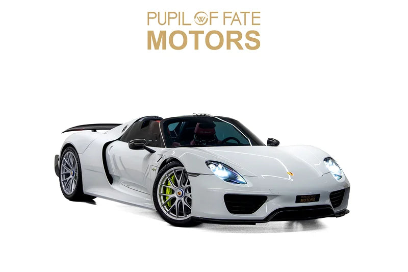 2015 Porsche 918 Spyder | 887 HP Hybrid | AWD | 2.6s 0-100 km/h