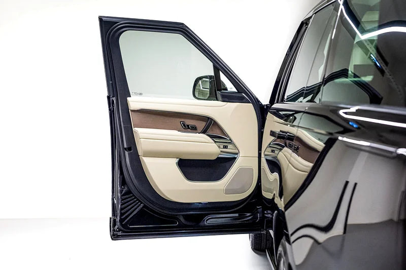 2025 Range Rover HSE P530 | GCC Spec | 5-Year Warranty | Brand New | 20 KM
