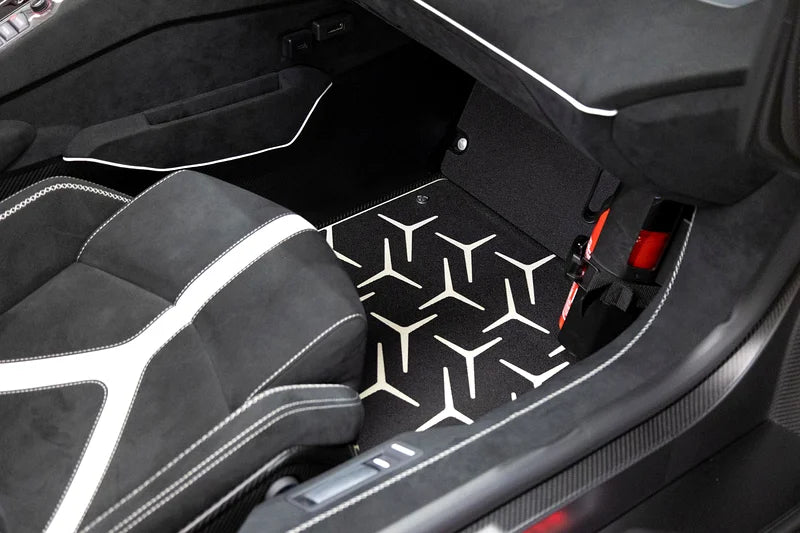 2021 Lamborghini Aventador SVJ Roadster | European Spec | 759 HP | 6,786 KM