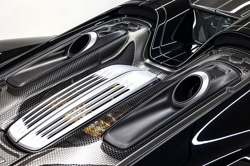 2015 Porsche 918 Spyder | European Spec | 887 HP Hybrid | 5,034 KM