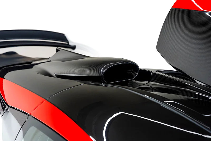 2022 Aston Martin Valkyrie | Cosworth V12 Hybrid | 1,140 HP | Available in Dubai