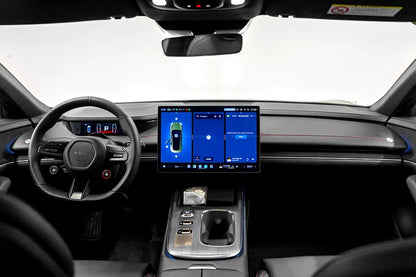 2024 Xiaomi SU7 | Dual Motor AWD | 673 HP | 2.78s 0-100km/h