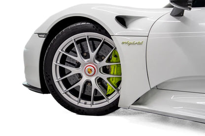 2015 Porsche 918 Spyder | 887 HP Hybrid | AWD | 2.6s 0-100 km/h