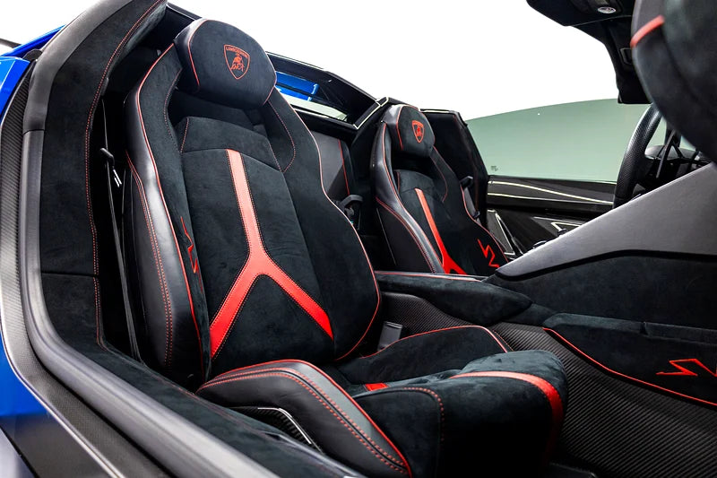 2016 Lamborghini Aventador SV | GCC Specification | 6.5L V12 | 760 HP