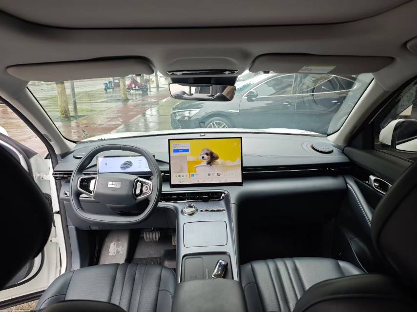 Geely银河 Geely Galaxy 2024 E5 440Km Explorer Edition Auto