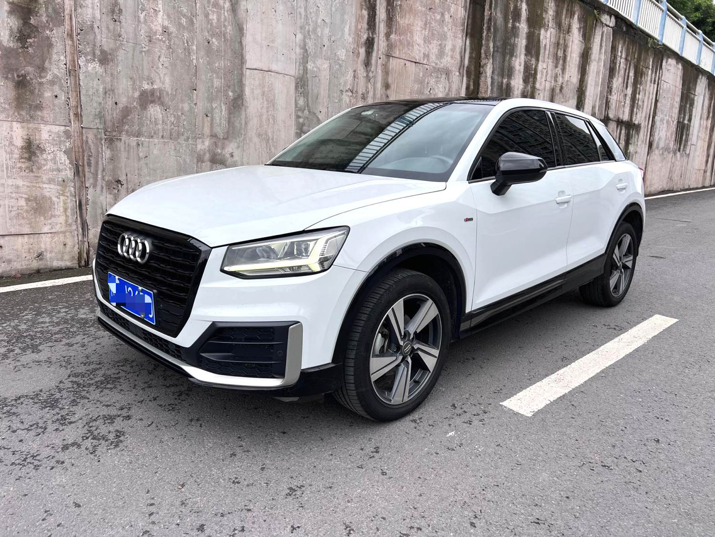أودي 2021 Q2L 1.4TFSI 35TFSI طراز الموضة أوتو