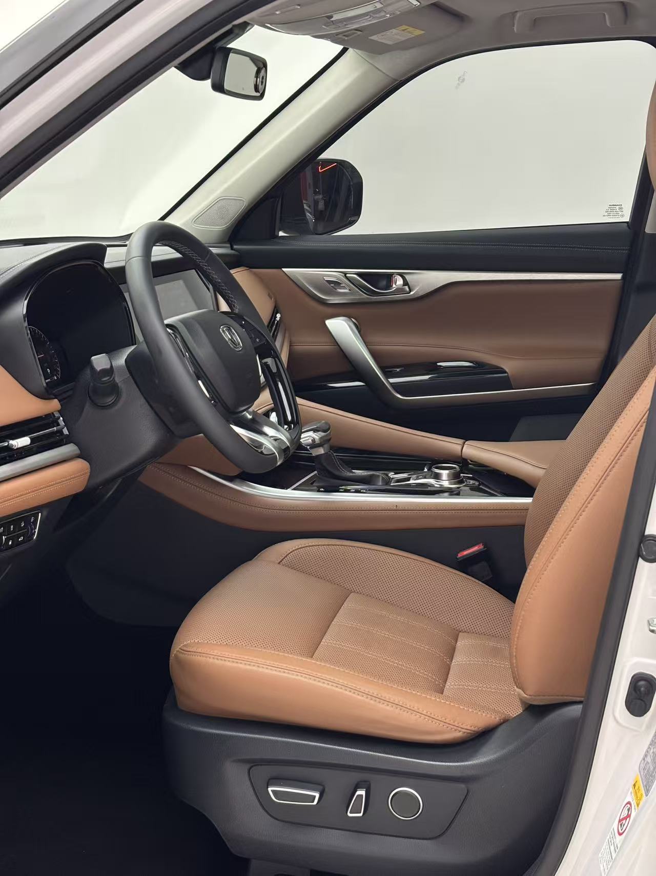 شانجان 2019 CS95 2.0T دفع ثنائي فئة لكجري أوتوماتيك