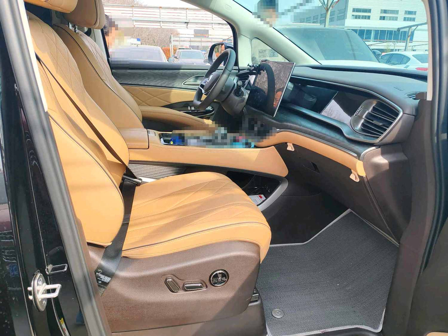 Denza 2024 Denza D9 EV EV620 Premium Type Auto