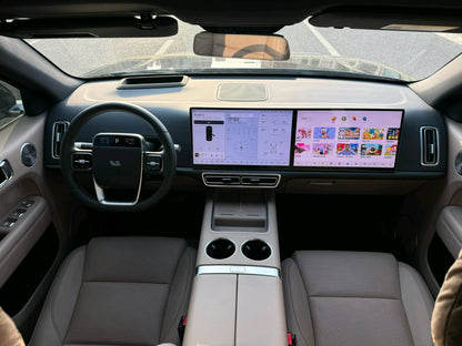 理想 2025 L6 Max 智能版 汽车