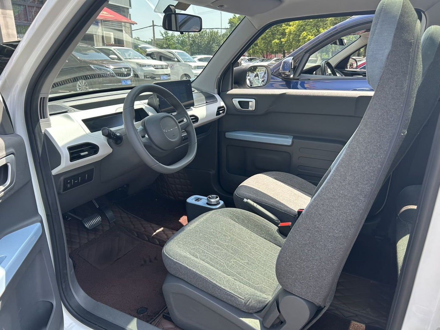 Geely 2023 MINI 200km Auto
