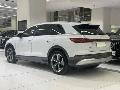 Audi 2022 Q5 e-tron 40 Type Auto