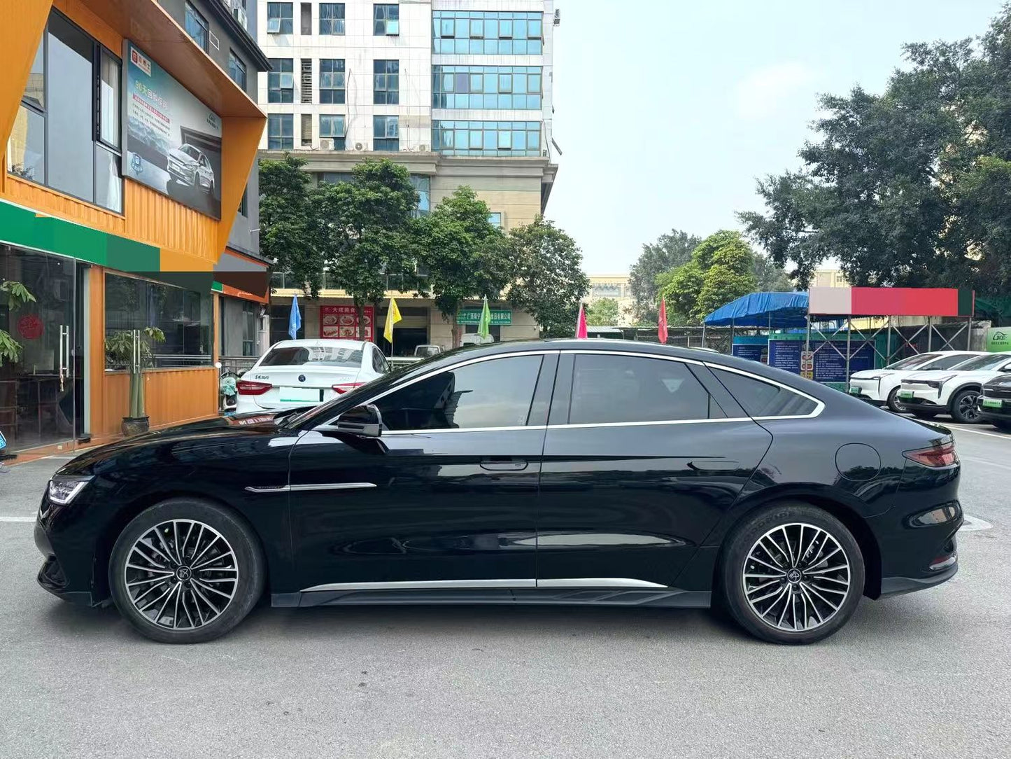 BYD 2022 Han DM-i 1.5T 121KM Premium Type Auto （2158）