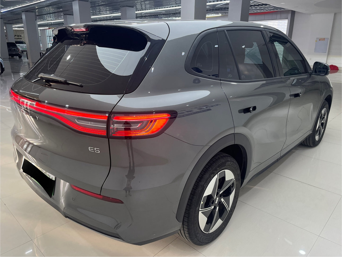 Geely银河 Geely Galaxy 2024 E5 440Km Explorer Edition Auto