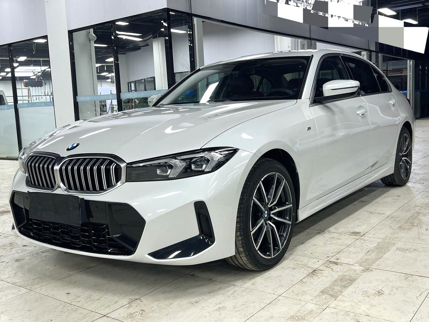 BMW الفئة الثالثة 2023 320Li 2.0T M Sport أوتوماتيك