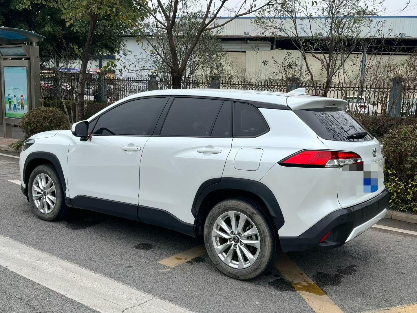 Toyota 2022 2.0 Pioneer Edition Auto