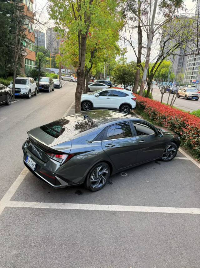 伊兰特 Hyundai 2023 - Sedan 1.5 GLX Edition Auto