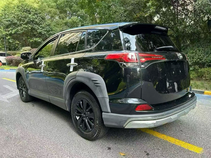 丰田 2019款 RAV4 荣放 2.0L 两驱先锋版 自动版