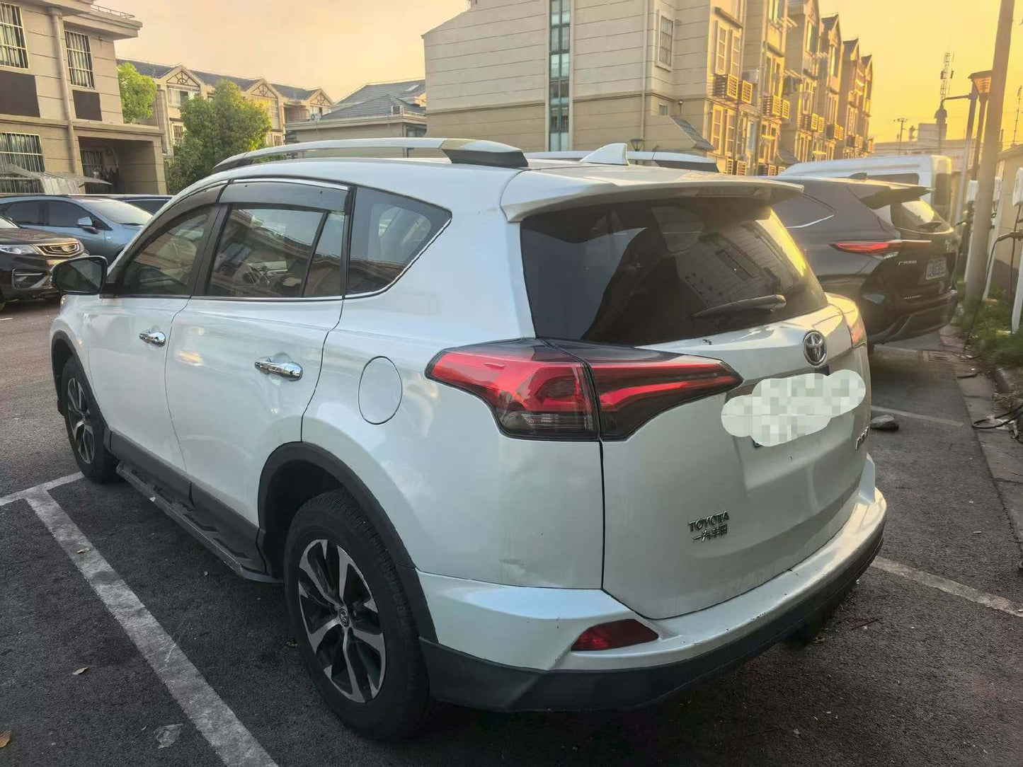 丰田 2019款 RAV4 2.0L 两驱 舒适版 自动挡