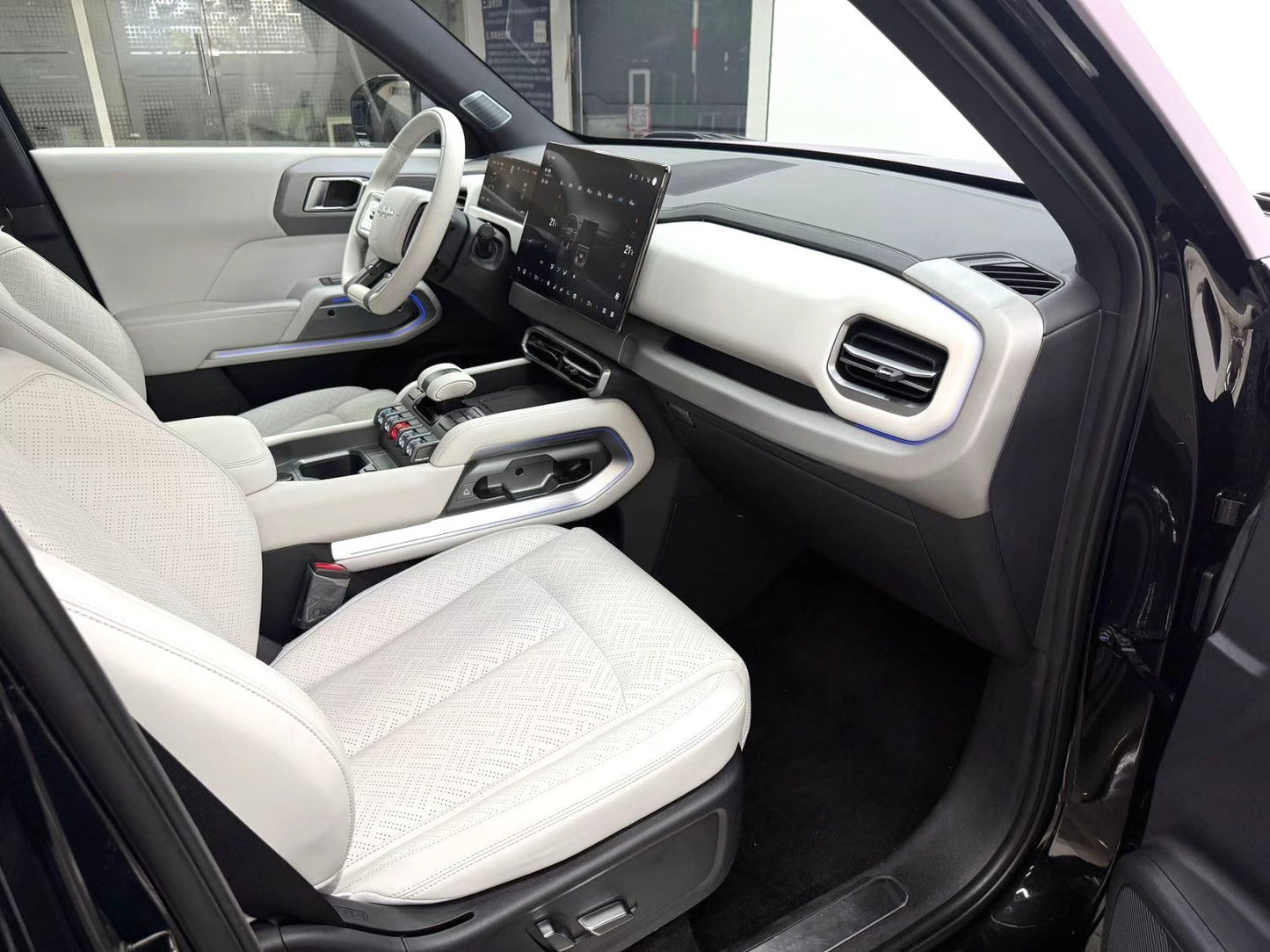 Fang Cheng Bao 2025 3 501KM 4WD Smart Drive Ultra Edition Auto （1638）