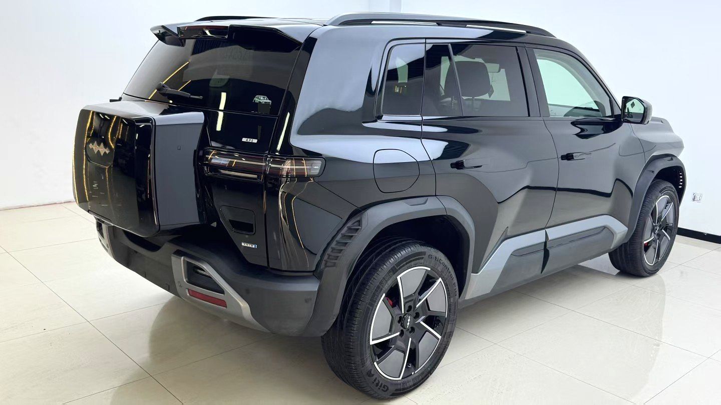 فانغ تشينغ باو 2025 3 501 كم دفع رباعي (4WD) قيادة ذكية إصدار ألترا أوتوماتيك (1638)