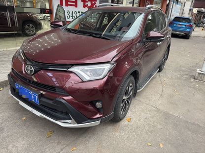 丰田 2019款 RAV4 荣放 2.0L 两驱先锋版 自动版