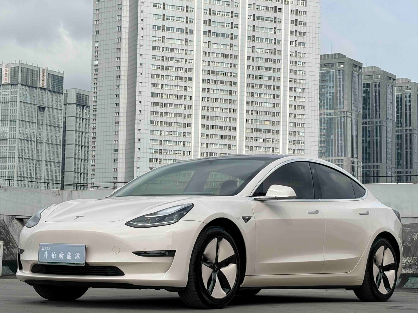 Tesla Model 3( )2019 Model 3 Long Range RWD Edition