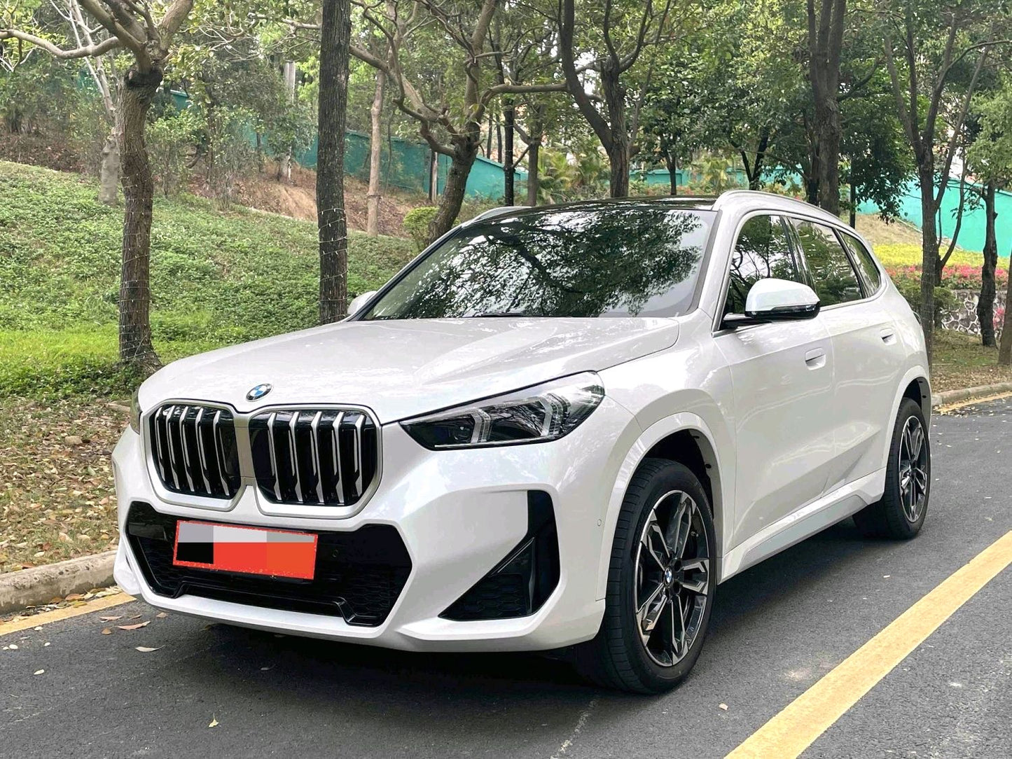 BMW X1 sDrive25Li 2.0T M Sport موديل 2024 (3169)