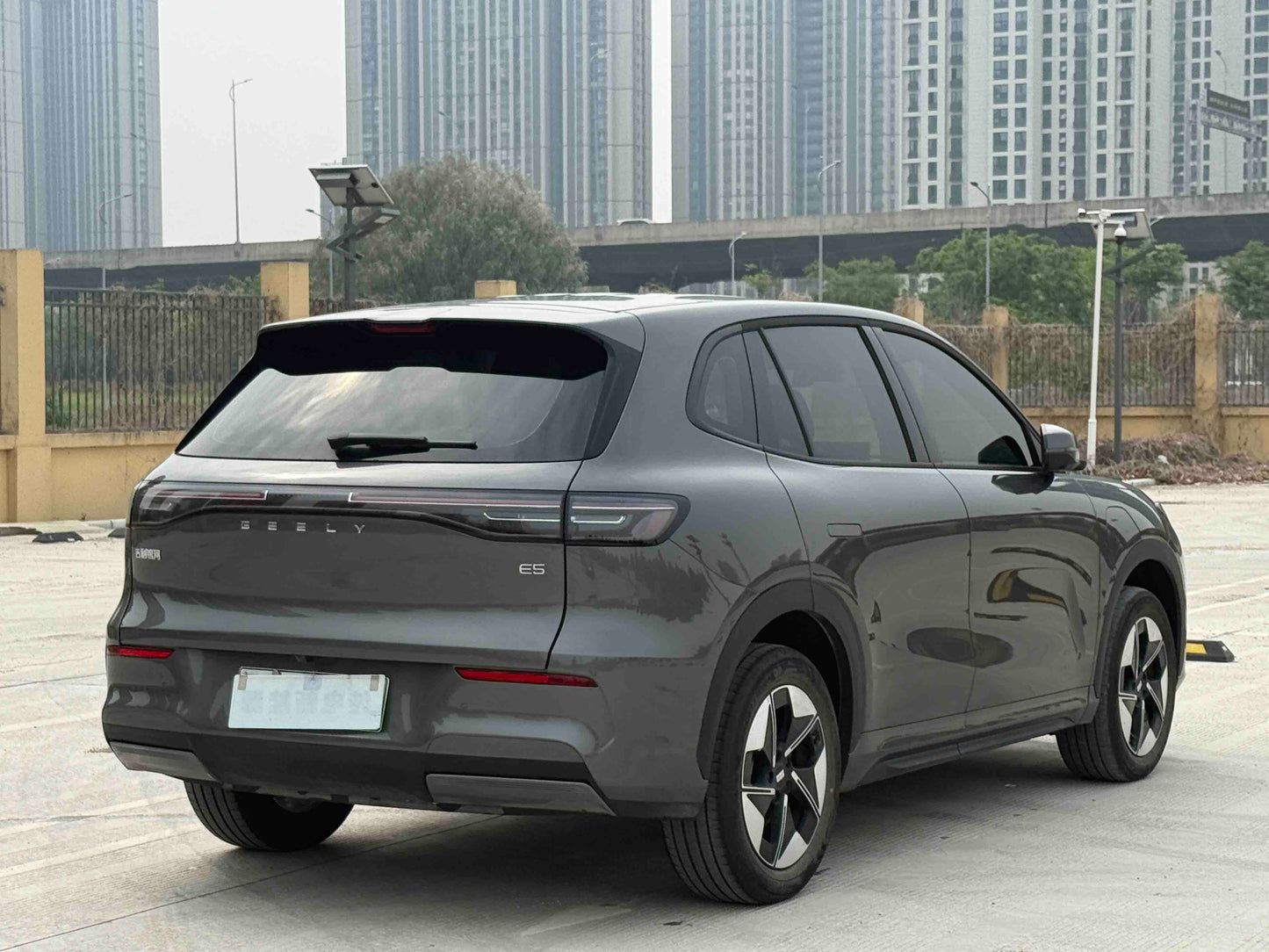 Geely银河 Geely Galaxy 2024 E5 530km Voyage Edition Auto