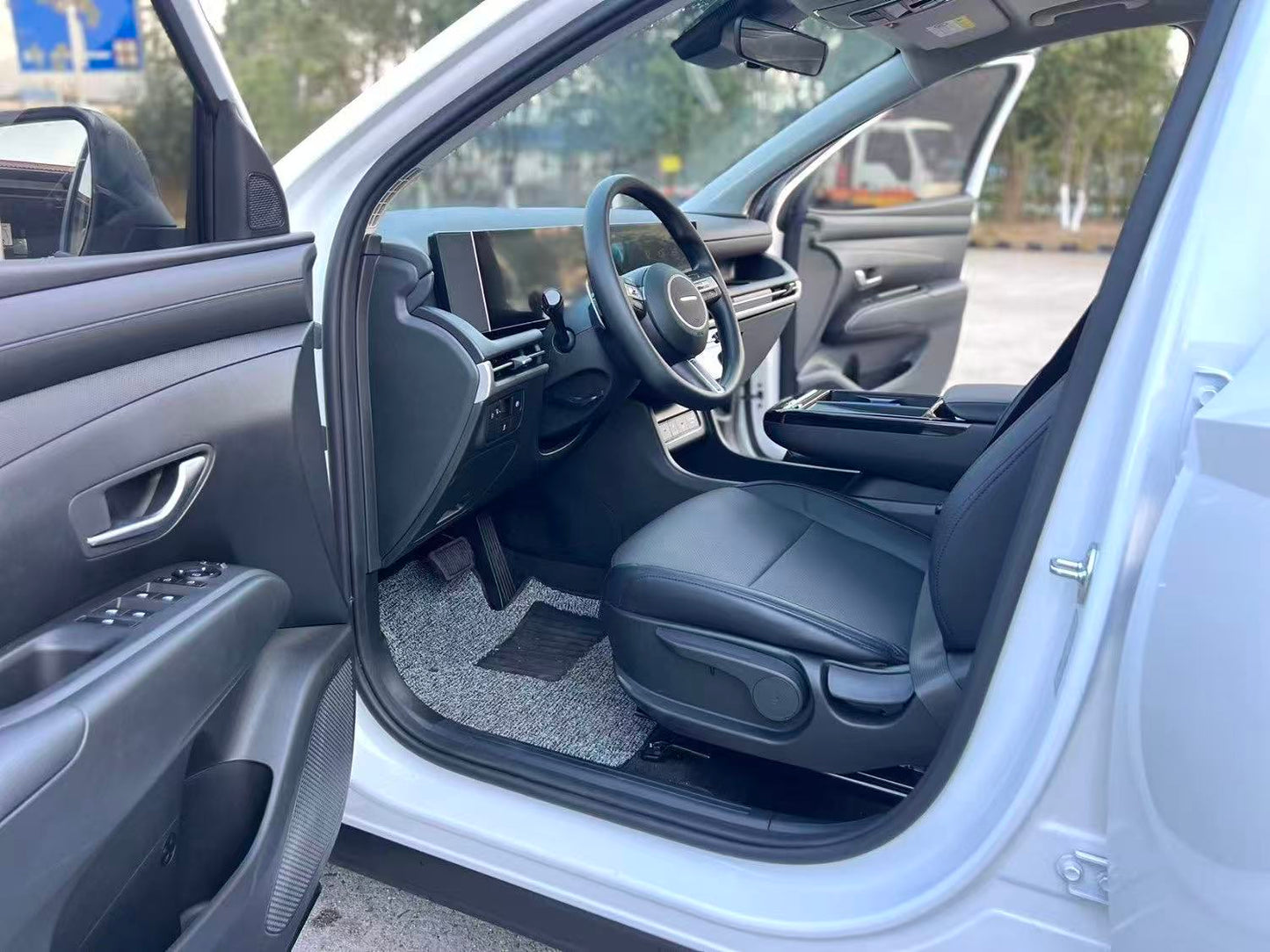 Hyundai 2025 L 1.5T Edition （1698）
