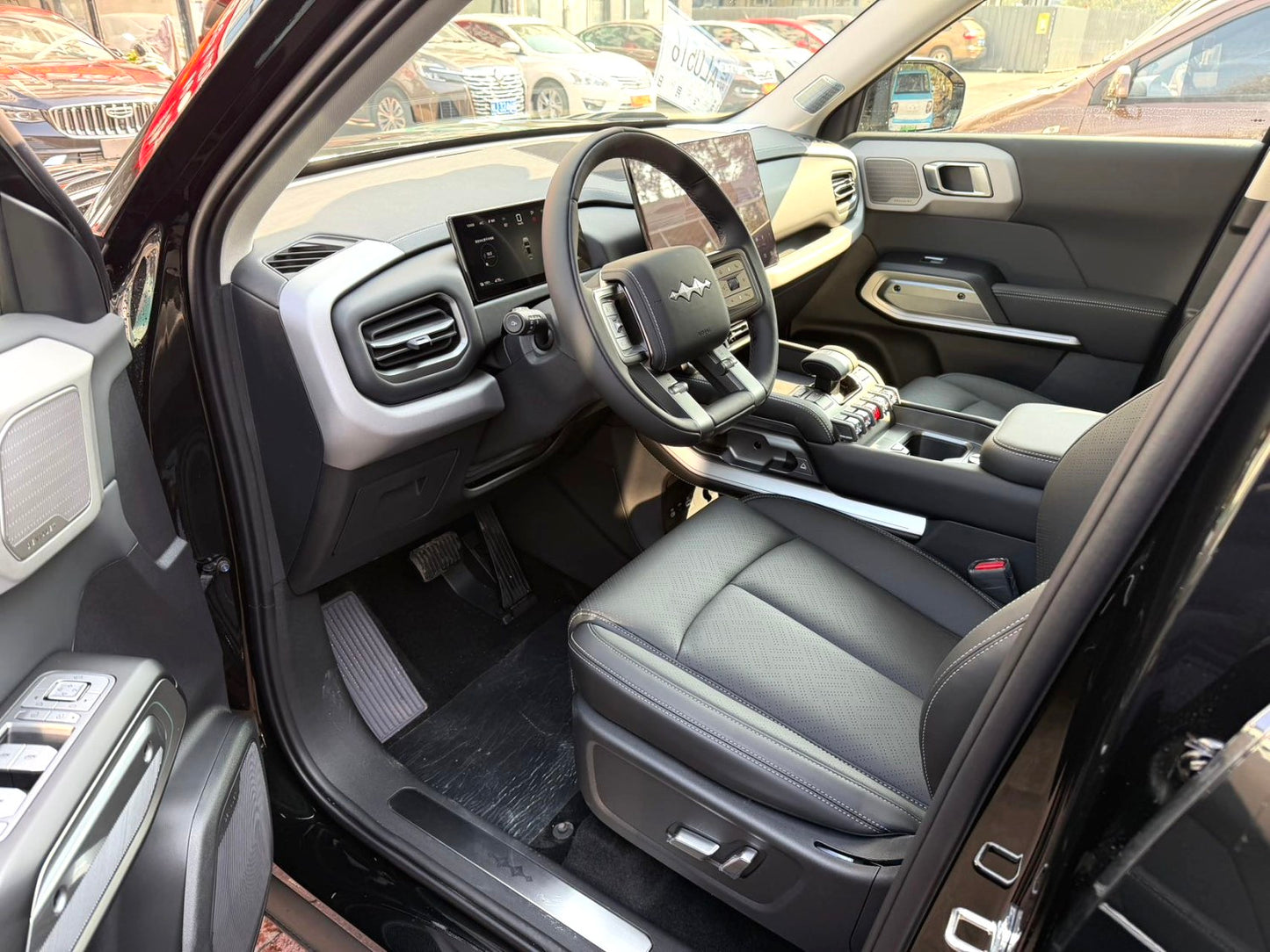 Fang Cheng Bao 2025 3 501KM 4WD Smart Drive Ultra Edition Auto （1638）
