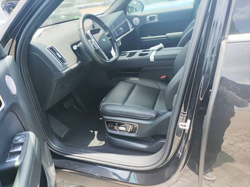 理想 2024 L7 Ultra Auto