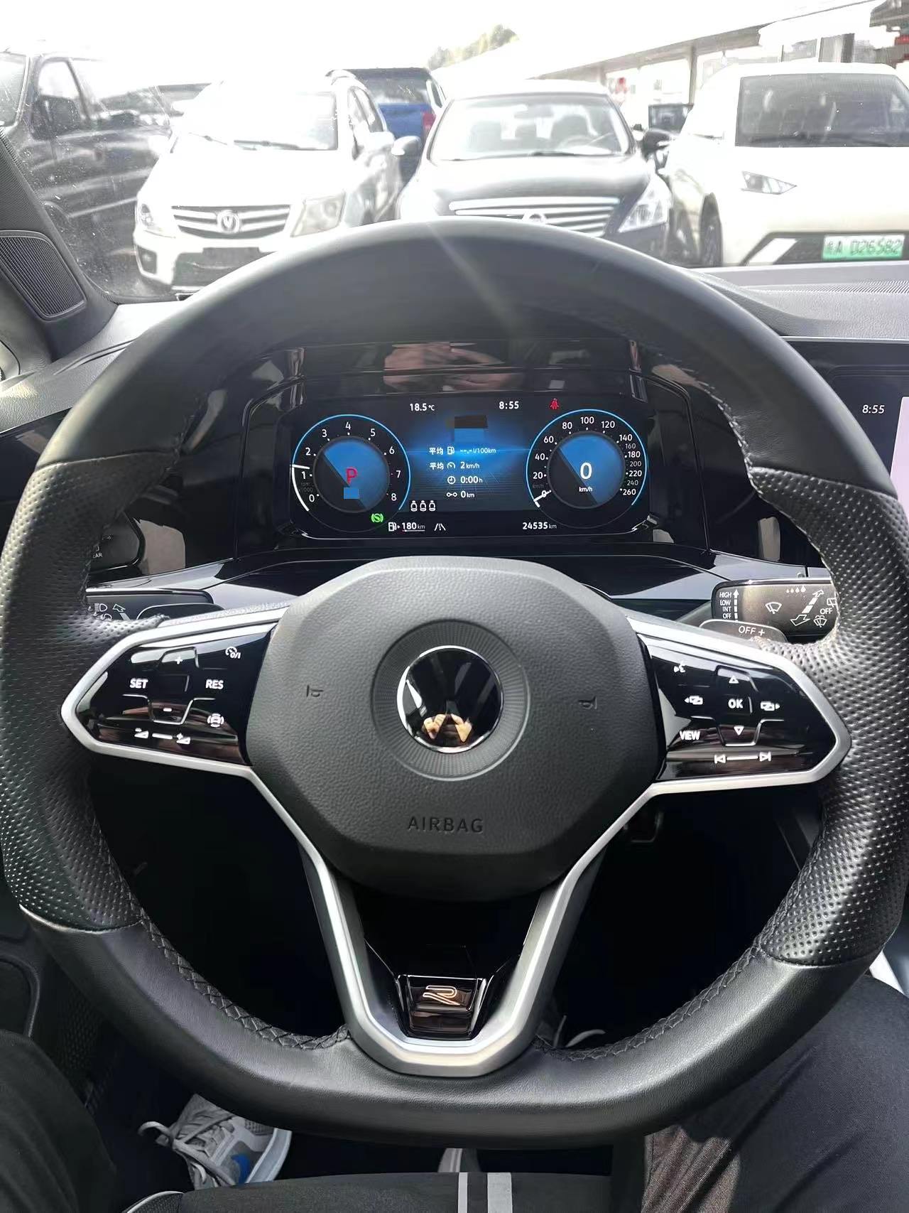 Volkswagen 2023 8 R-Line 1.4TSI 280TSI Lite (فيس ليفت) أوتوماتيك